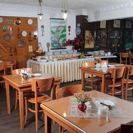 Hotel Nezih Истанбул Екстериор снимка