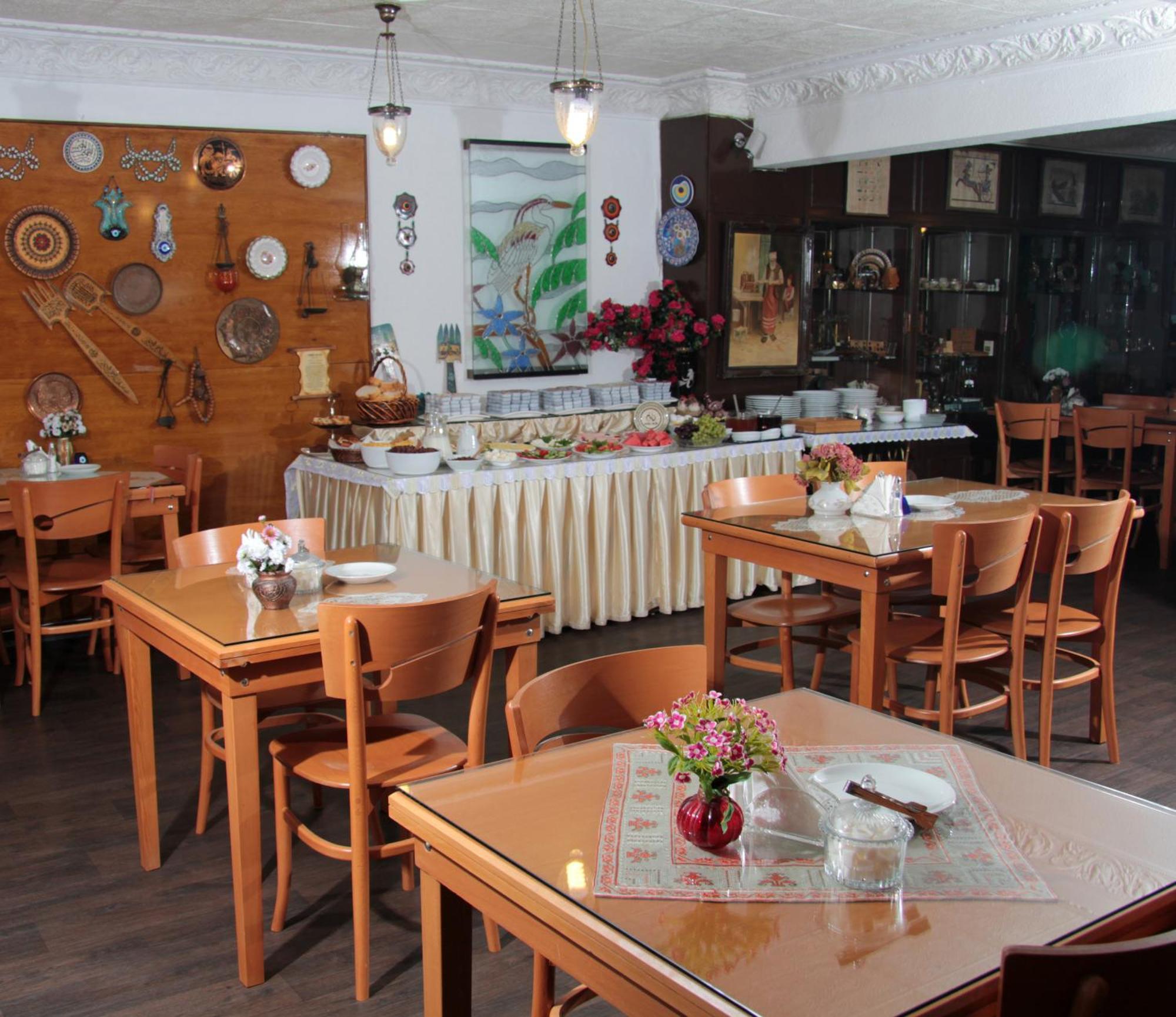 Hotel Nezih Истанбул Екстериор снимка