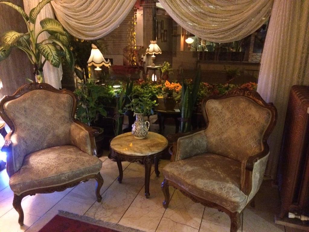 Hotel Nezih Истанбул Екстериор снимка
