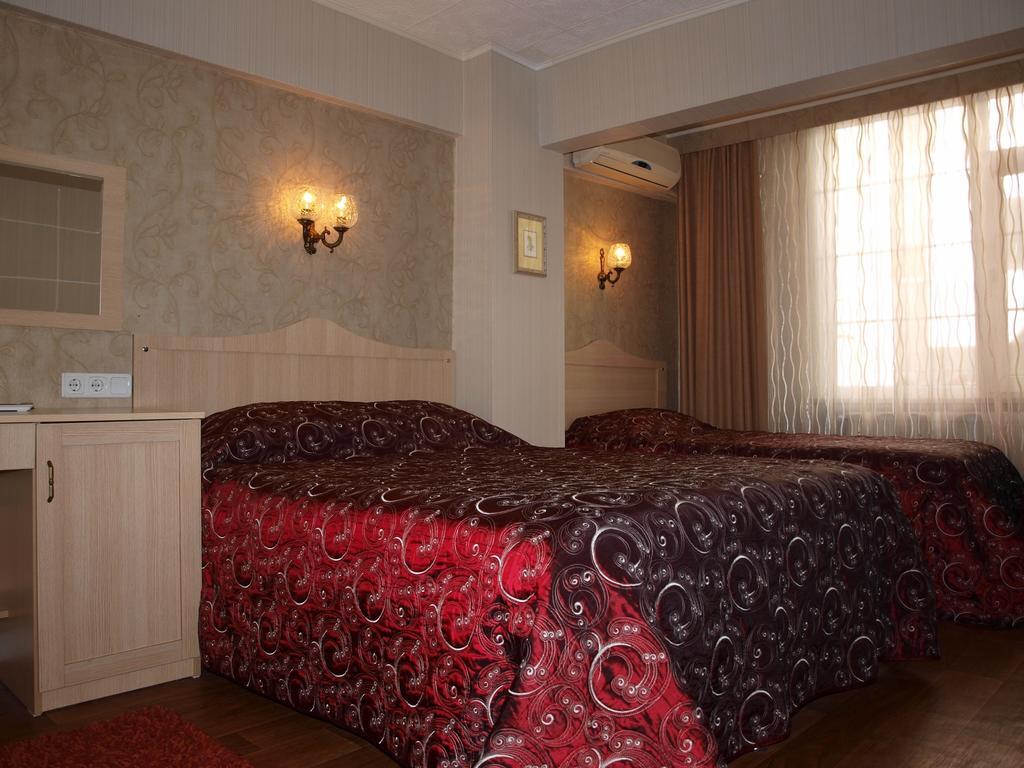 Hotel Nezih Истанбул Екстериор снимка